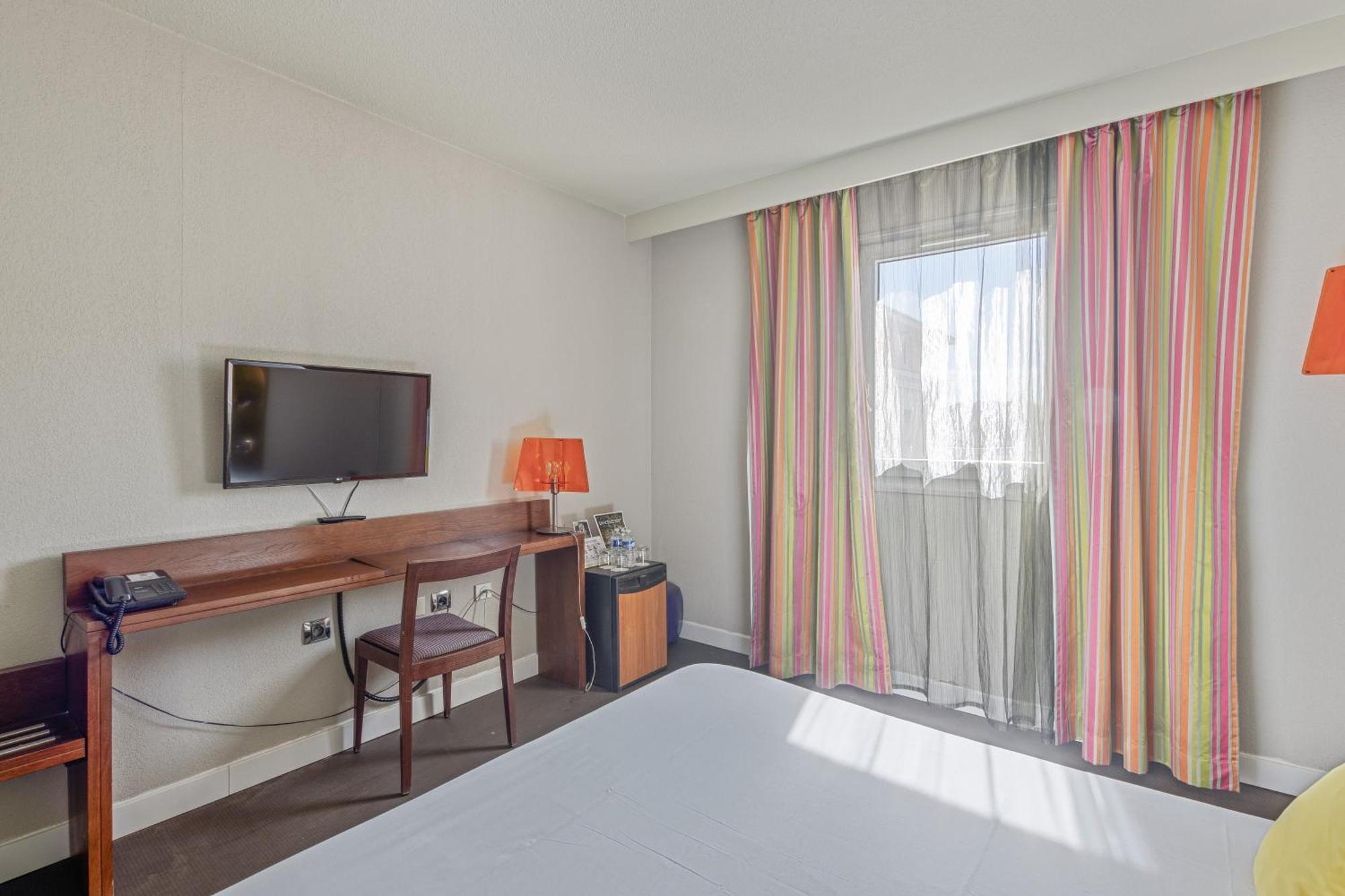 Hotel Provence Draguignan Zewnętrze zdjęcie